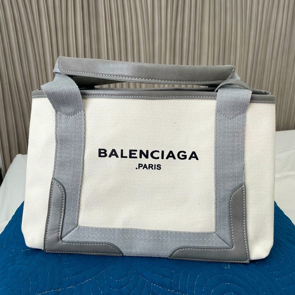 Balenciaga Cabas small bag